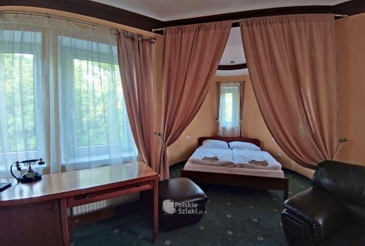 Park Hotel