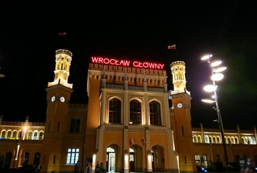 Dworzec Wrocław Główny, Mariusz