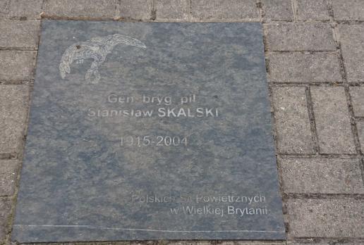 Tablica upamiętniająca Stanisława Skalskiego, Mariusz