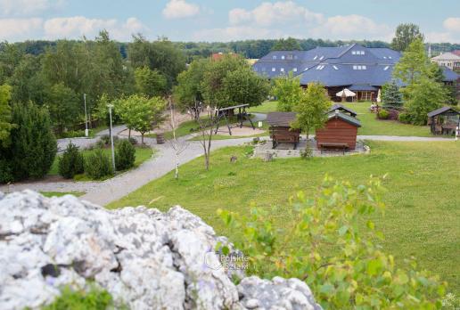 Chochołowy Dwór - prywatny ostaniec