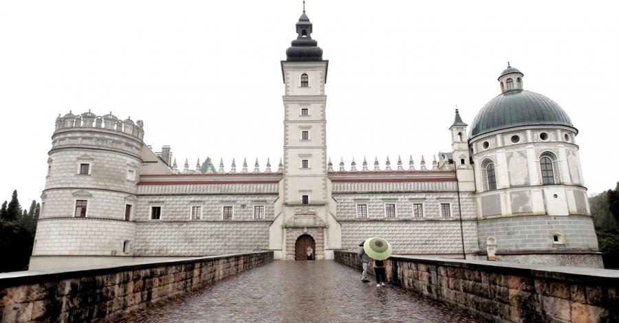 Pójdę w Połoniny... czyli na szlaku z bieszczadzkimi aniołami – Dzień X (Krasiczyn, Sanok) - zdjęcie