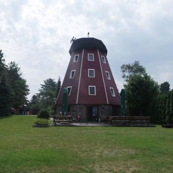  Mazury (5) Nowe Guty nad jeziorem Śniardwy - zdjęcie