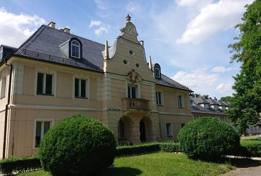 Pałac w Krzyżowicach, Mariusz