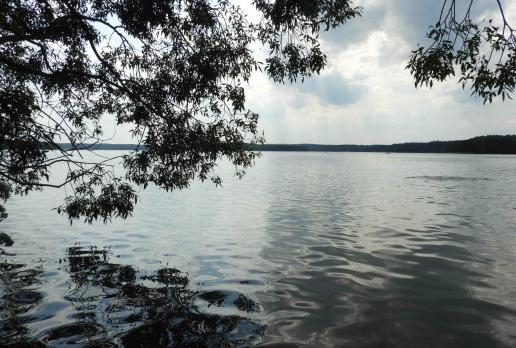 Pluski - plaża na uboczu, Joanna