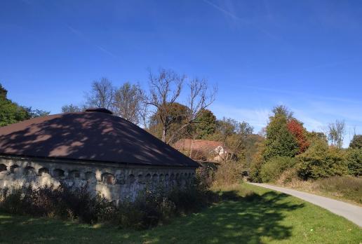 Rożnów - zamek dolny, Magdalena