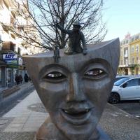 maska przy ul. Suraskiej, Joanna