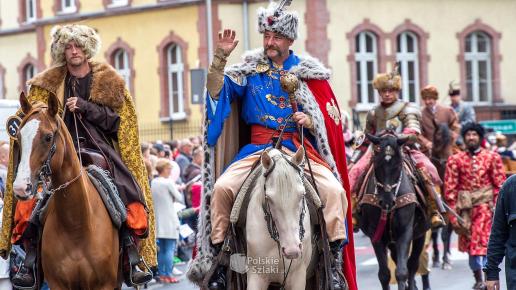 Gwarki - król Sobieski na pochodzie