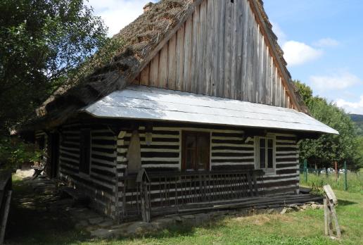 ścieżka przyrodniczo-historyczna Olchowiec, zabytkowa chyża łemkowska, Joanna