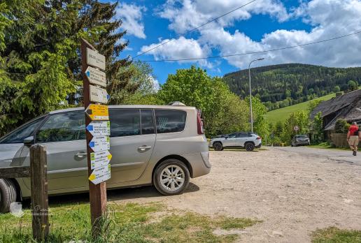Parking w Bielicach